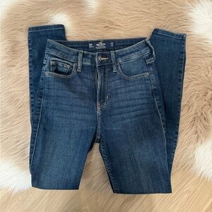Hollister skinny jeans